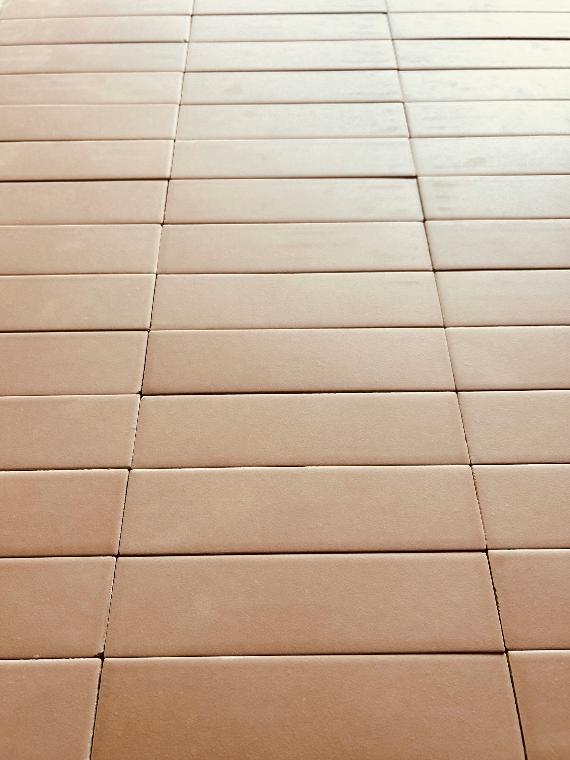 loose wall tiles